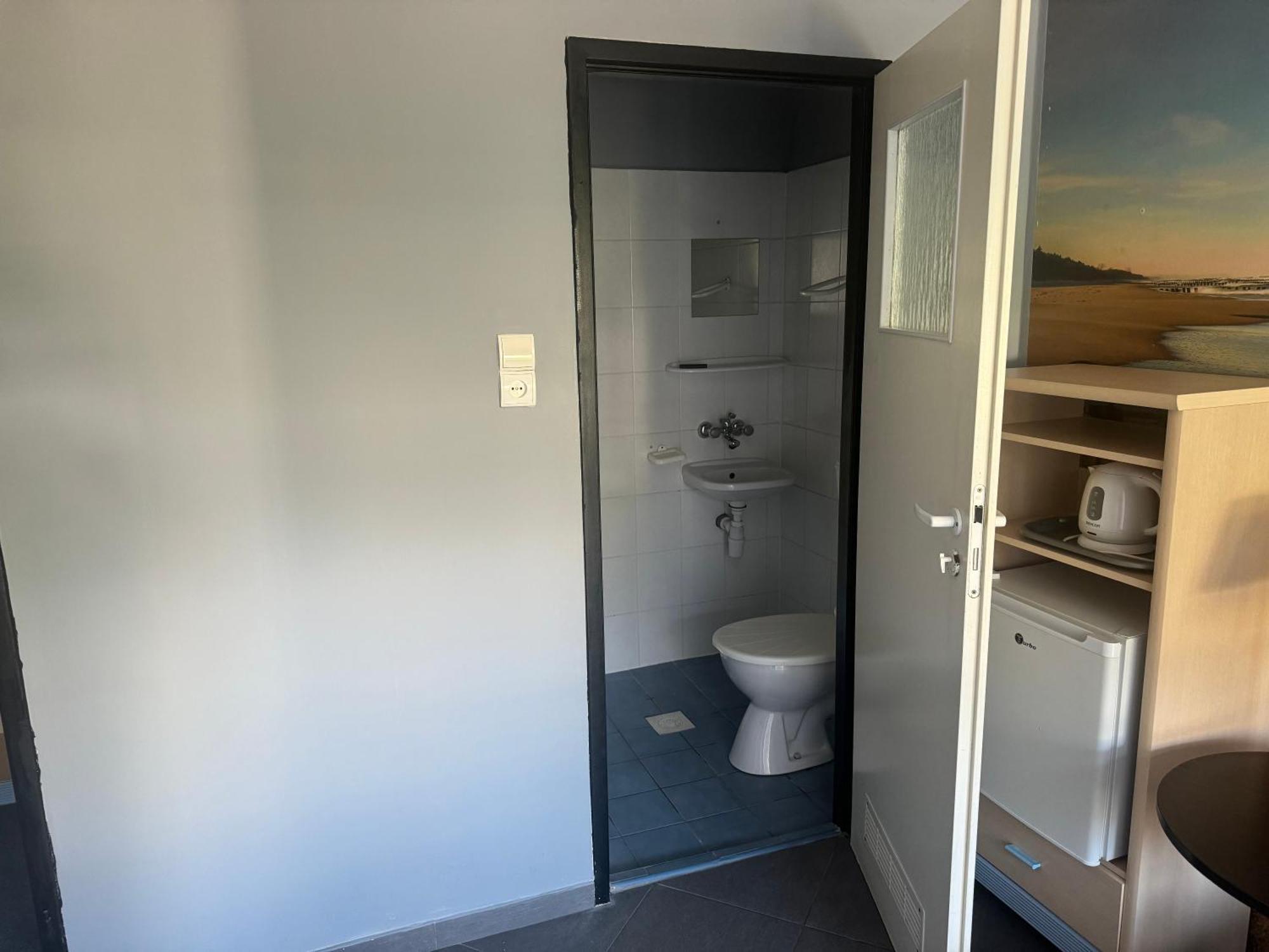 Keja Pustkowo Hotell Eksteriør bilde