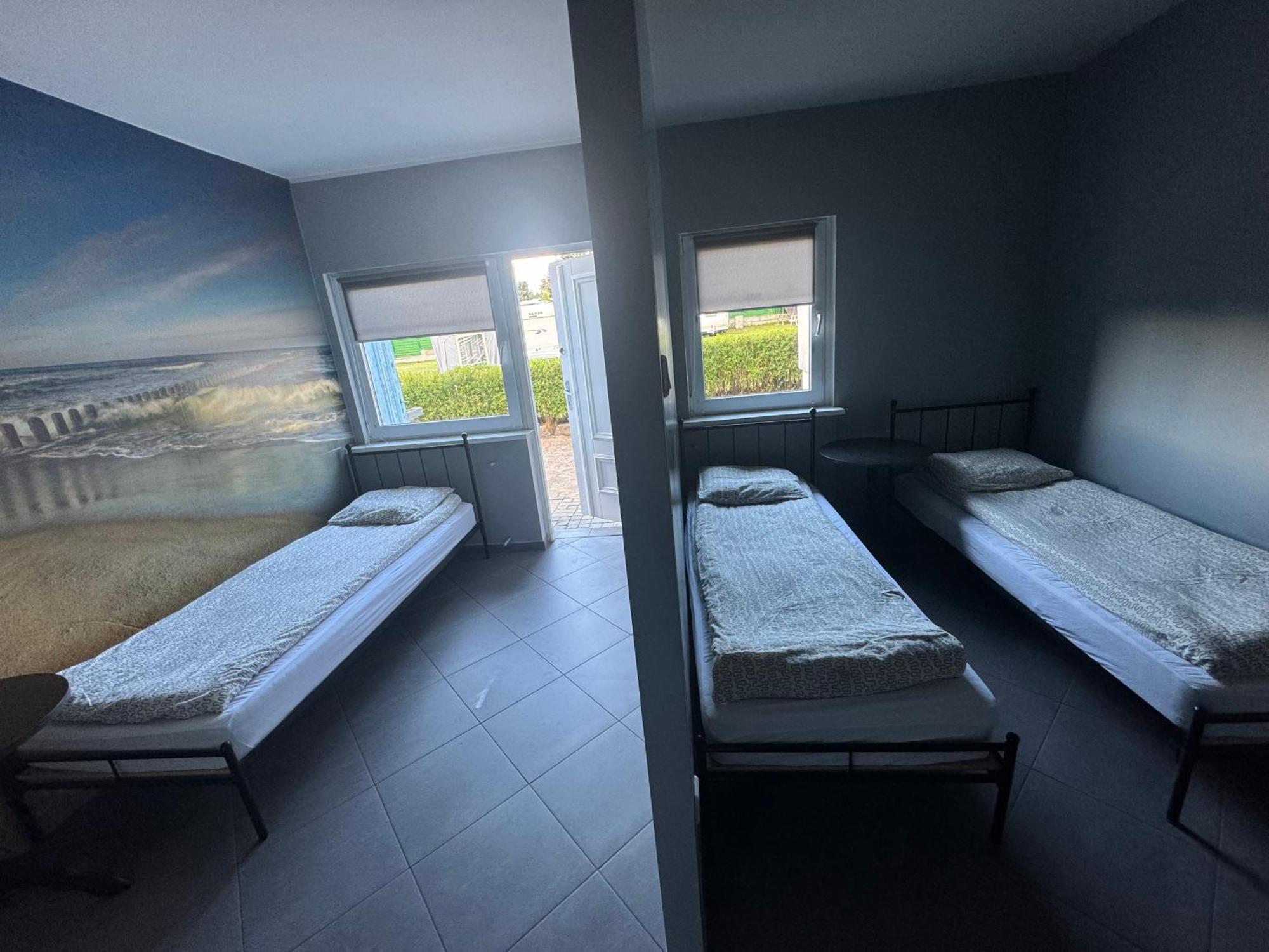 Keja Pustkowo Hotell Eksteriør bilde